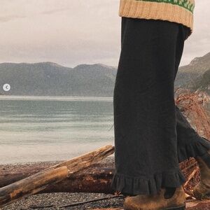 Linen Ruffle Pants in charcoal grey